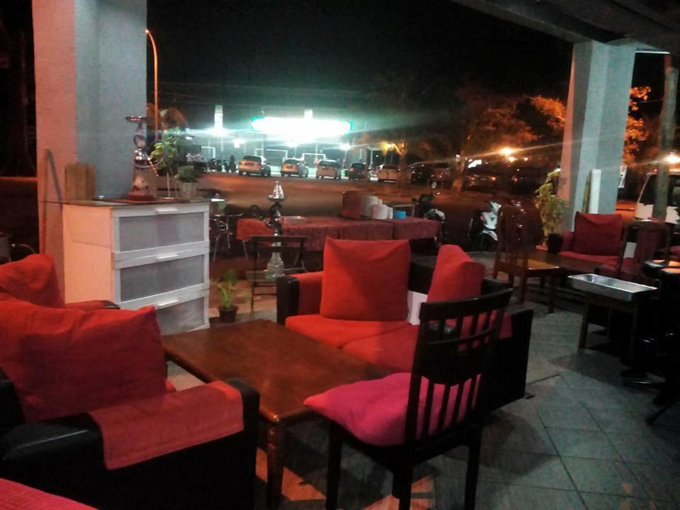 Zeala Asmara Motel Kuah Exterior foto